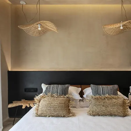 Eden Beachfront Residences & Kastrákion