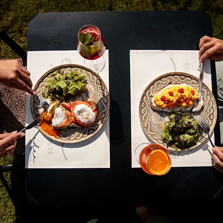 Eden Beachfront Residences & 4* Kastrákion