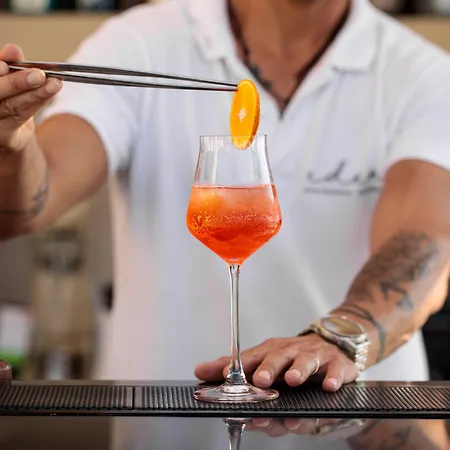 Ξενοδοχείο με διαμερίσματα Eden Beachfront Residences & Kastrákion