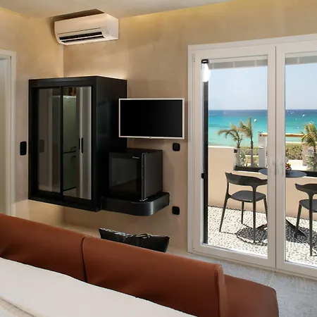 Ξενοδοχείο με διαμερίσματα Eden Beachfront Residences & Kastrákion