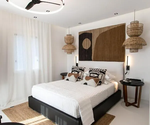 Eden Beachfront Residences & Apartahotel 4*