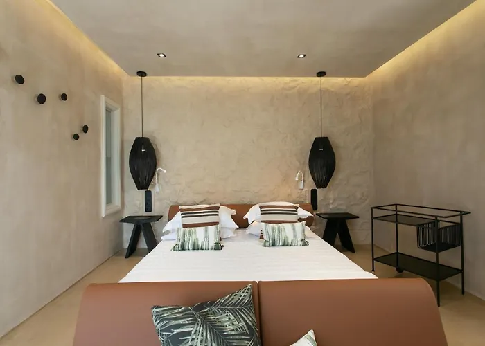 Apartahotel Eden Beachfront Residences &