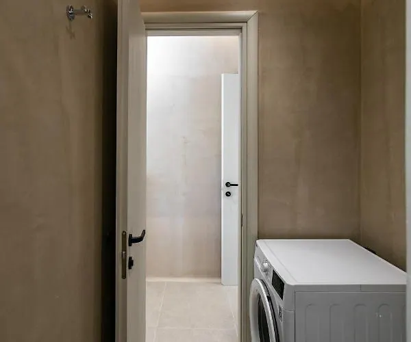 Apartahotel Eden Beachfront Residences & Kastrákion