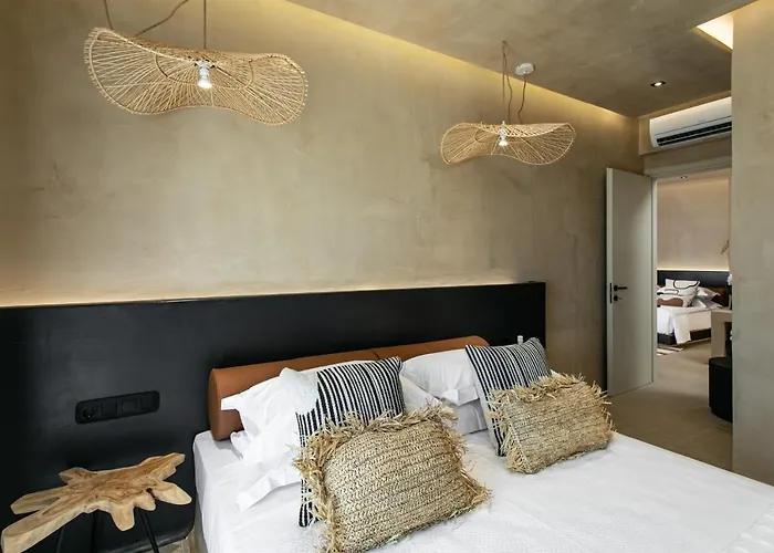 Eden Beachfront Residences & Apartahotel 4*