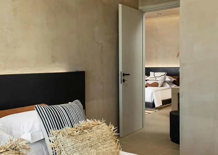 Eden Beachfront Residences & Apartahotel 4*