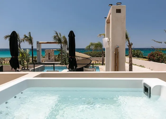 Apartahotel Eden Beachfront Residences & Kastrákion