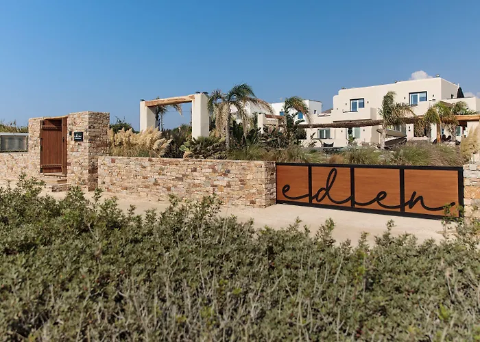 Eden Beachfront Residences & Apartahotel 4*