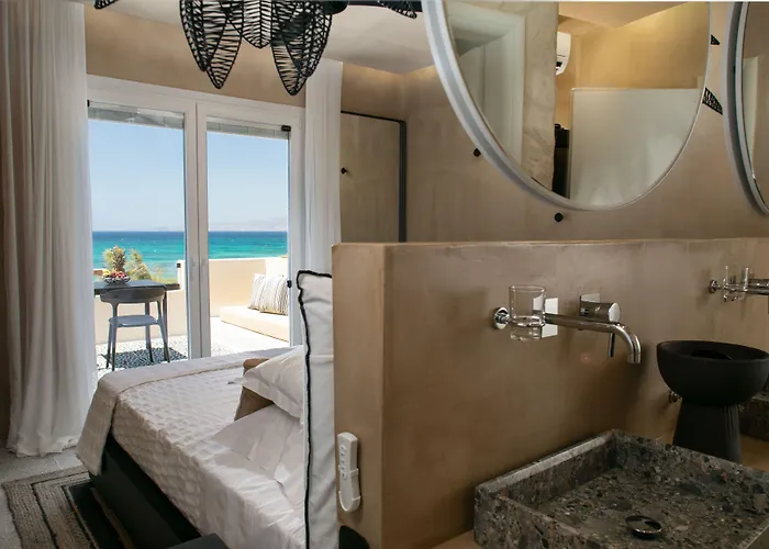 Eden Beachfront Residences & 4* Kastrákion