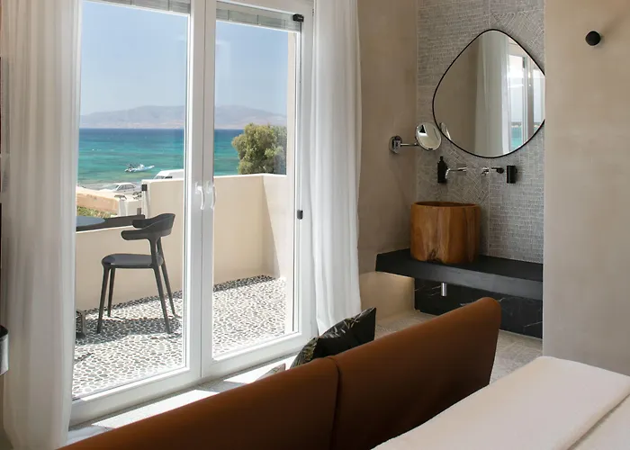 Eden Beachfront Residences & Apartahotel Kastrákion